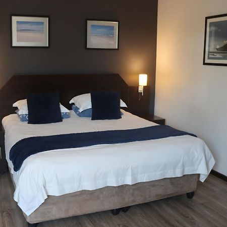 Beachwood Inn Melkbosstrand เคปทาวน์ ภายนอก รูปภาพ