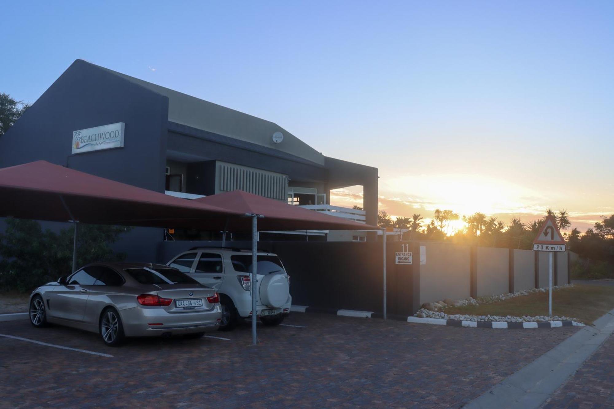 Beachwood Inn Melkbosstrand เคปทาวน์ ภายนอก รูปภาพ