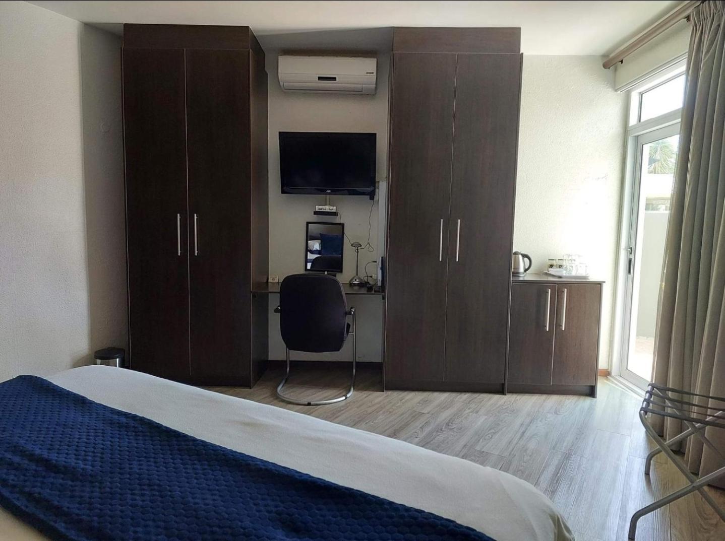 Beachwood Inn Melkbosstrand เคปทาวน์ ภายนอก รูปภาพ
